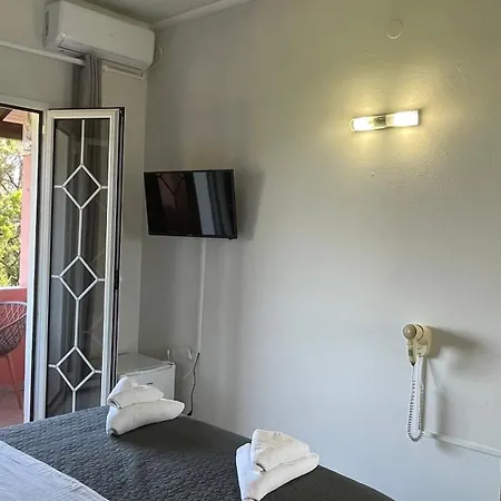 Appartamento Alonaki Bay Halikounas Esterno foto