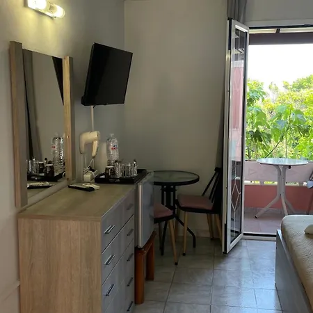 Appartamento Alonaki Bay Halikounas Esterno foto