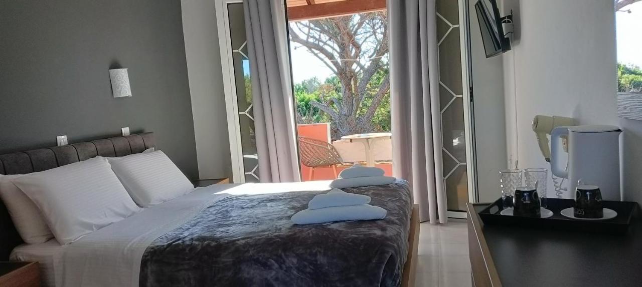 Apartment Alonaki Bay