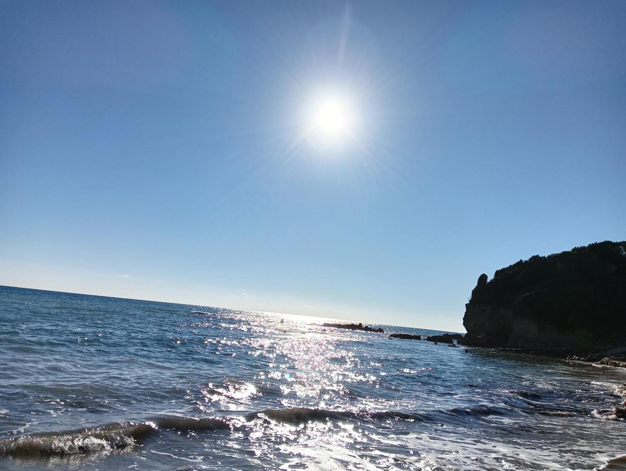 Alonaki Bay *