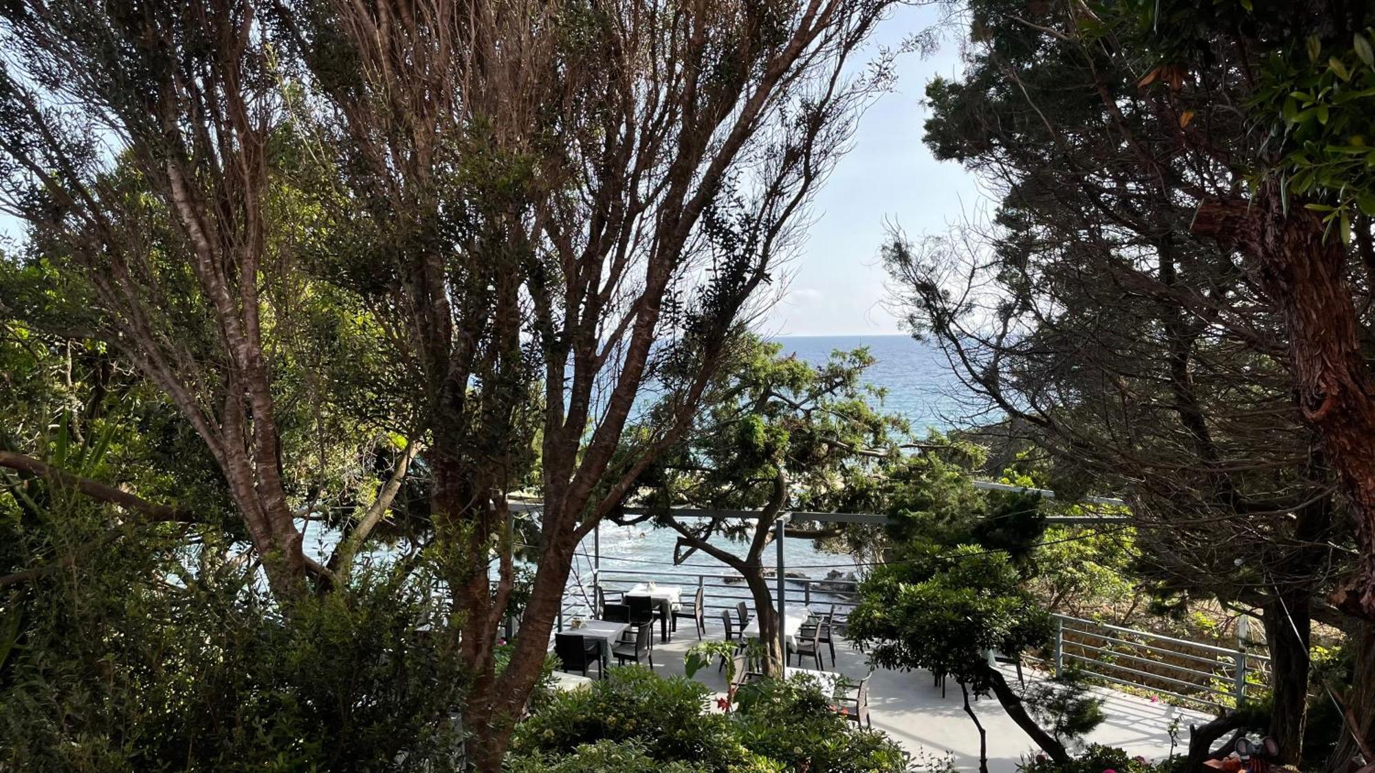 Alonaki Bay Apartment